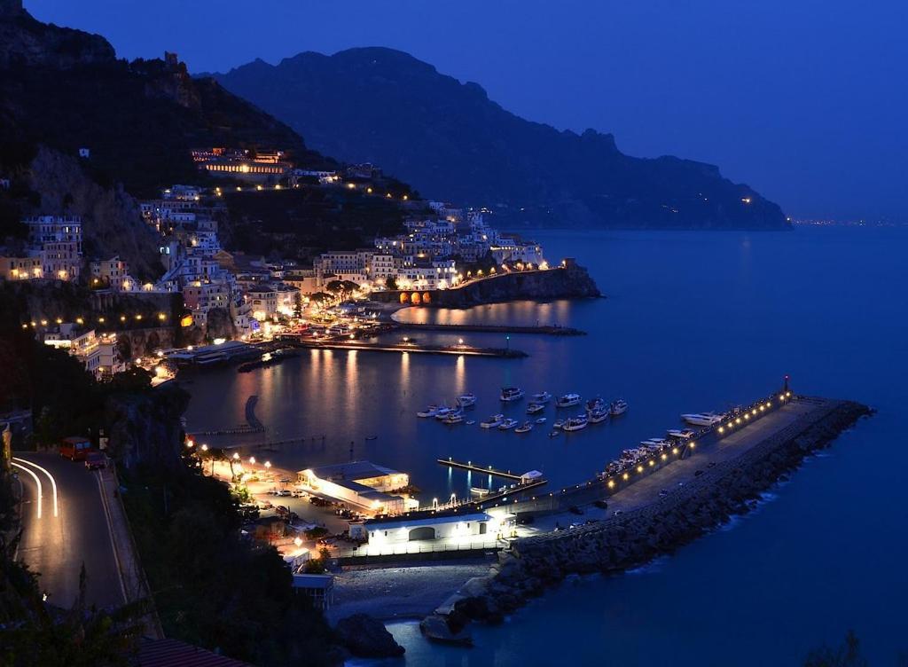 Zia Pupetta Suites Αμάλφι Εξωτερικό φωτογραφία